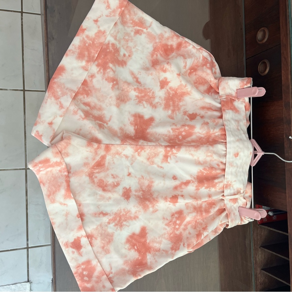BCBGeneration Women's Shorts Dressy Tie Dye Waist Belted, Sz Sm, NWT - Picture 6 of 10